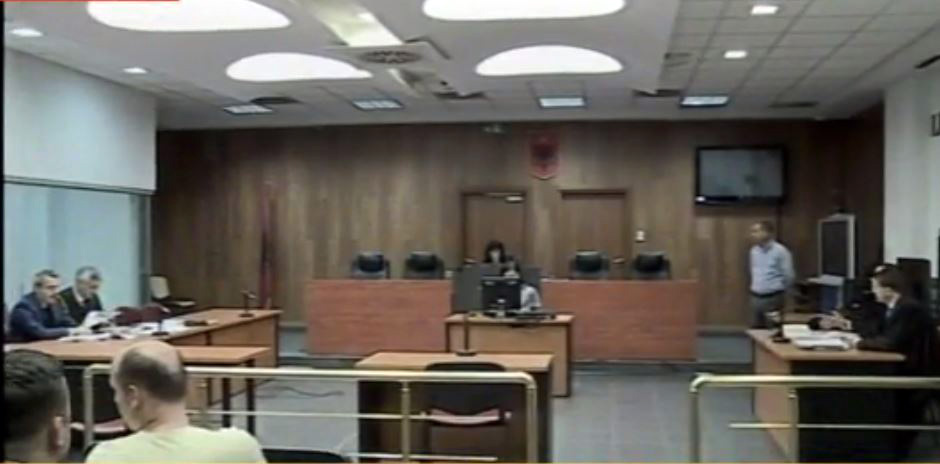 Saimir Tahiri sfidon gjykatën: Për mua njësoj është, si burgu si arresti shtëpiak