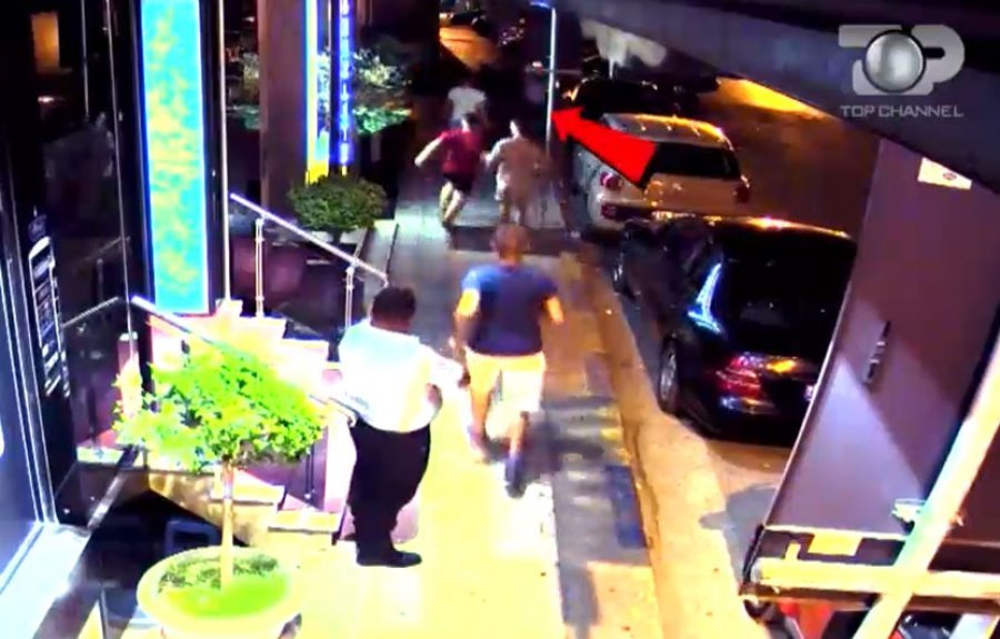 VIDEO/Del Video e vrasjes së Marvi Mihalit, për një karikues telefoni