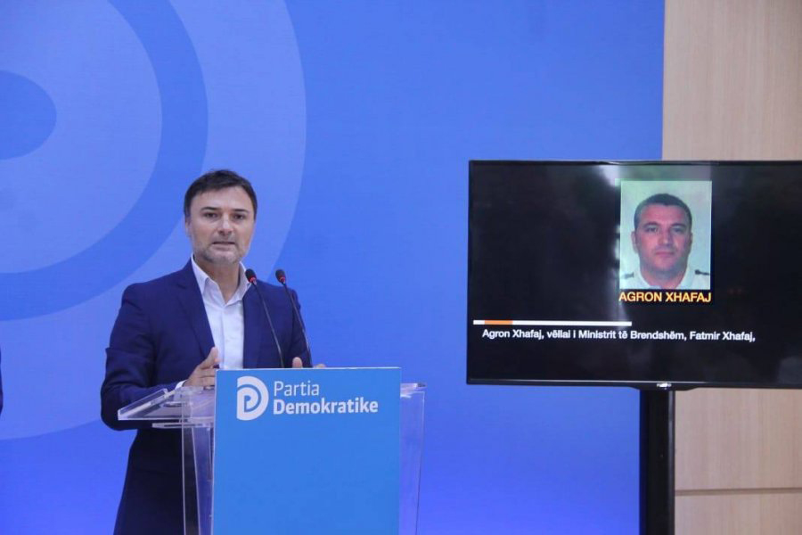 VIDEO PËRGJIMI/ Vëllai i Fatmir Xhafaj vazhdon trafikun e drogës, Agron Xhafaj: Këta plehrat nuk na lënë të punojmë