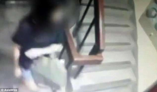 FOTO GALERI/ E gënjeu se ishte e virgjër, boksieri masakron të dashurën