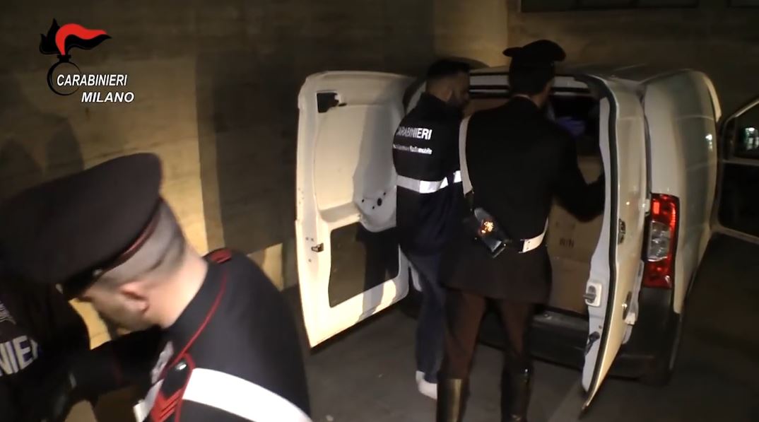 Barcelonë-Milano, ndalohet makina me 70 kg drogë – Transporti menaxhohej nga shqiptarë