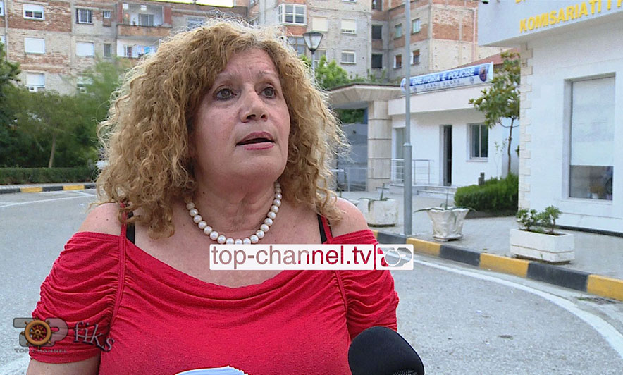 Vlorë, policia s’lejon izraelito-amerikanen të hyjë në shtëpinë e saj të uzurpuar