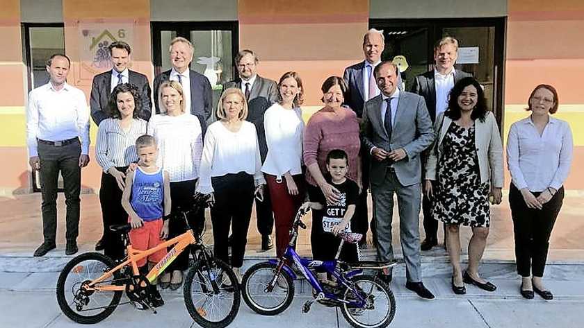 DE TELEGRRAAF/ Gazeta holandeze shkrim për Ruçin dhe Ramën, deputetët e huaj “kërcënojnë”: I mbajmë shënim të gjitha!