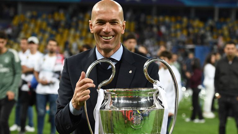 VIDEO/ Zinedin Zidan largohet nga Reali i Madridit