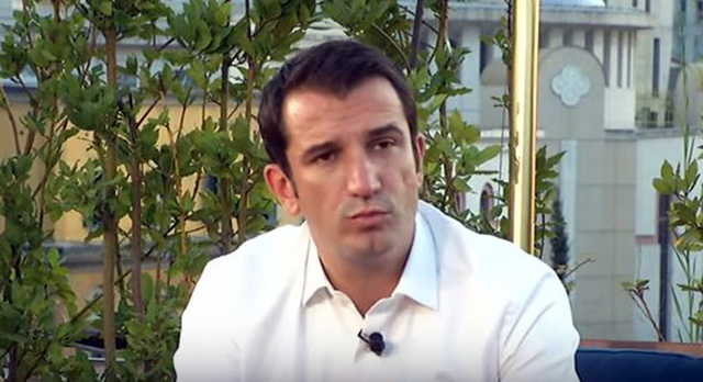 “Hamshori” Erion Veliaj jep leksione seksuale: Meshkujt që mbajnë Pit Bull-ë janë të frustruar seksualisht