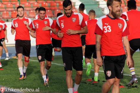 E RENDE/Futbollisti shqiptar përjashtohet nga futbolli deri në 2020