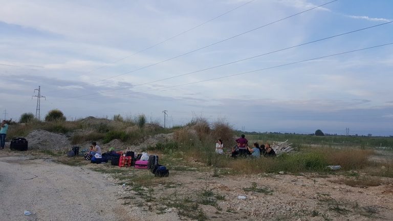 FOTO GALERI/ Aksident i rëndë në rrugën Fier – Vlorë, autobusi përplaset me BMW X6