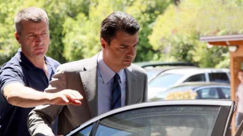 SKANDAL/ Survejimi familjarisht i Lulzim Bashës, PD konfirmon: Me urdhër të Edi Ramës