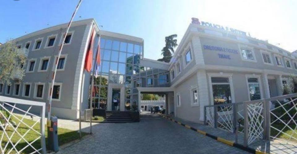 Mbushen komisariatet e Tiranës,  policia shoqëron 49 persona, procedohen 28