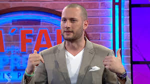 Polici i ‘portokallisë’ largohet!