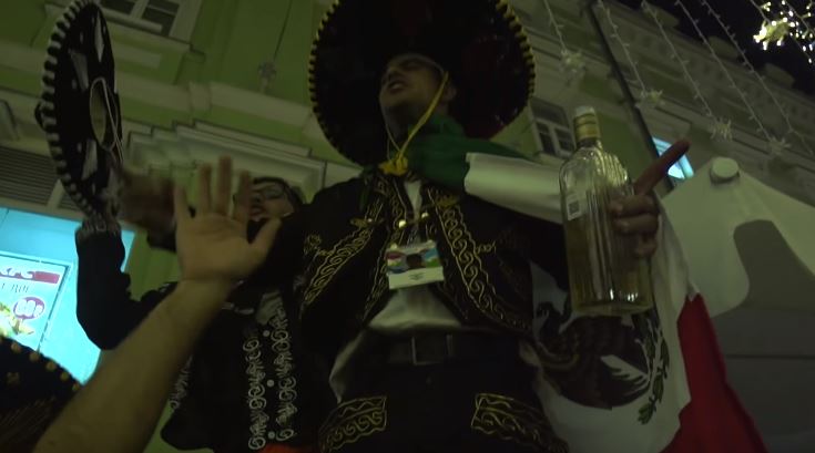 VIDEO/ E ‘ndezën’ Moskën pas fitores me Gjermaninë, festa e çmendur e Meksikës