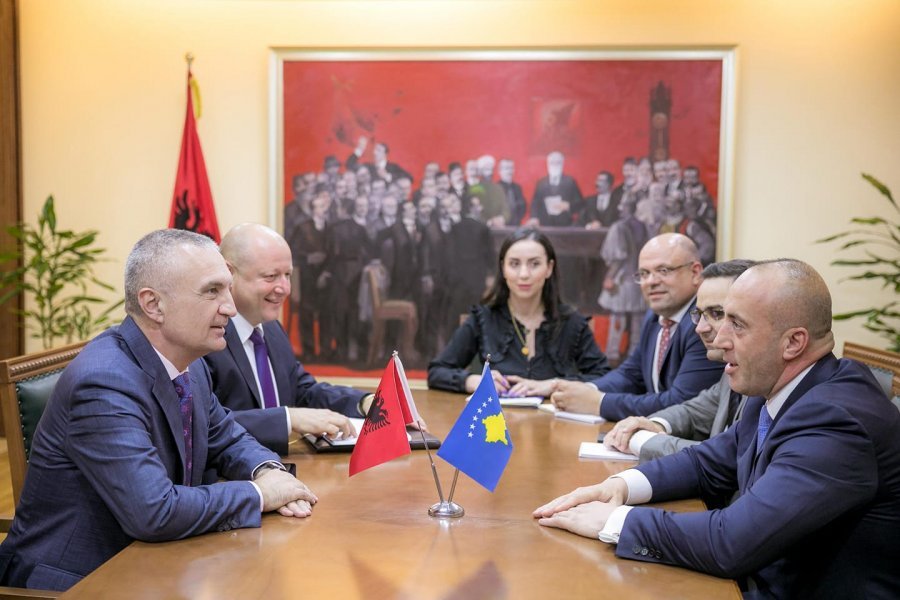 Takimi Meta-Haradinaj/”Bashkëpunim midis institucioneve dhe inkurajim i vazhdimit të dialogut me Serbinë”