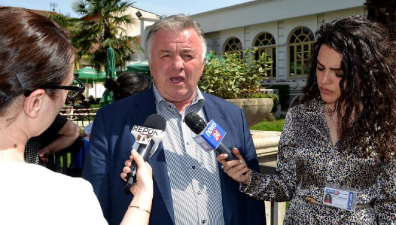 Deputeti Paulin Sterkaj, me urgjencë në spital