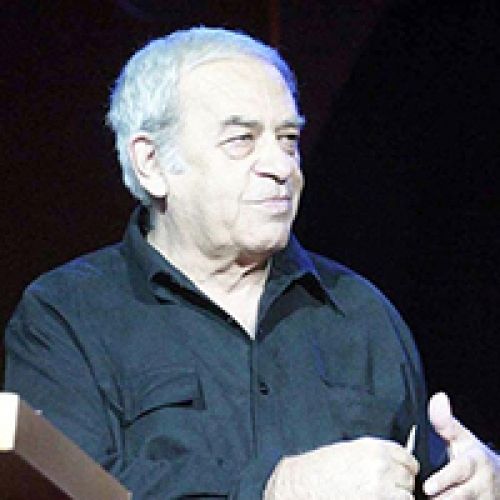 Aktori Rikard Ljarja/”Nuk mund të them poshtë diktatura ,kam qënë në qendër të vëmendjes”