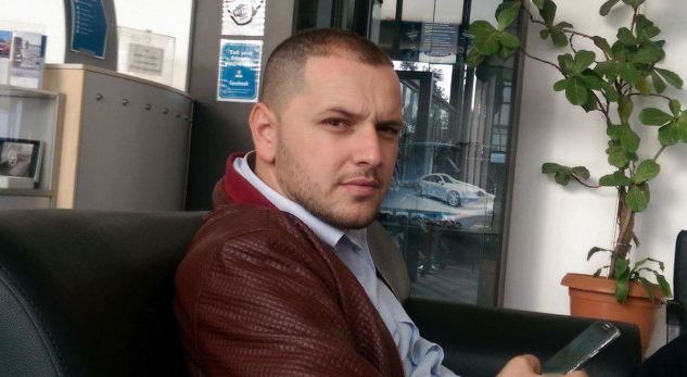 Vrasja e shoferit të ministrit, policia shoqëron zyrtarë të Gardës në polici