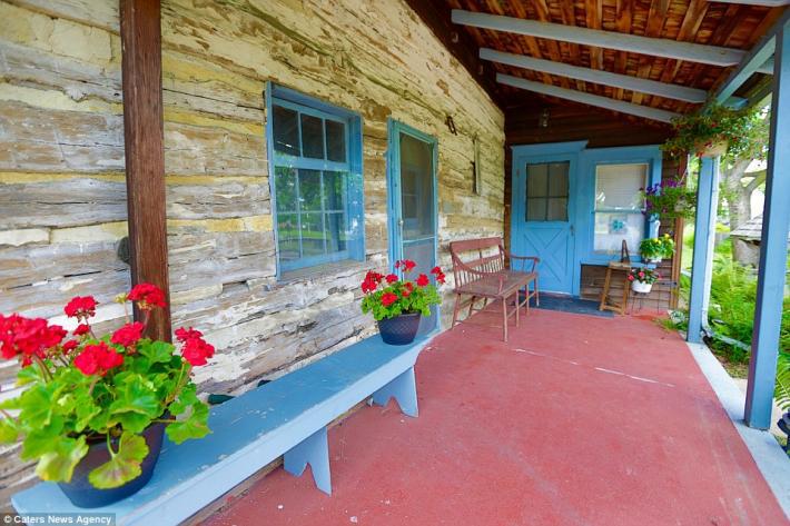 FOTO GALERI/ SHBA del në shitje shtëpia më e vjetër, çmimi dhe kushti që duhet të përmbushin blerësit