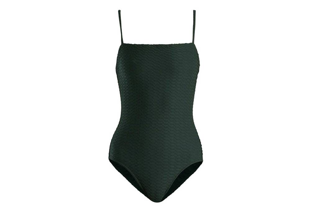 Në dilemë për kostumin e plazhit? – Njihuni me modelet më të mira të kësaj vere!