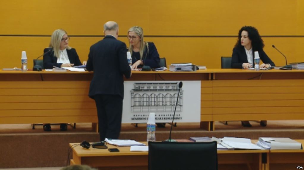 Raporti i Euralius dhe ecuria e vettingut /”Drejtësia shumë larg”