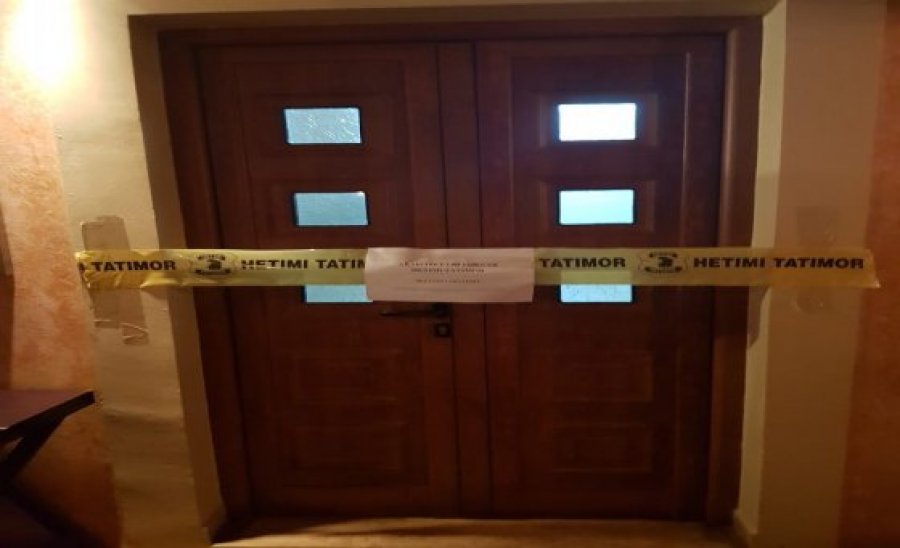 FOTO/Aksion në Sarandë dhe Ksamil, bllokohen 11 hotele