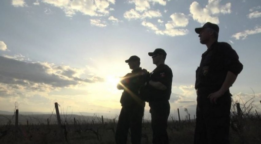 Emigracioni, Hungaria dërgon 30 policë në kufijtë e Maqedonisë