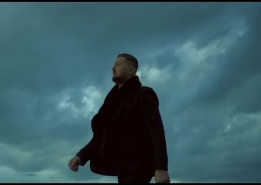 FOTO/Mes shqiptarëve të kapur me drogë në Itali, dhe këngëtari shqiptar