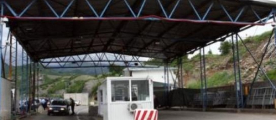 Korçë/1.3 ton fasule kontrabandë, në pranga dy doganierë