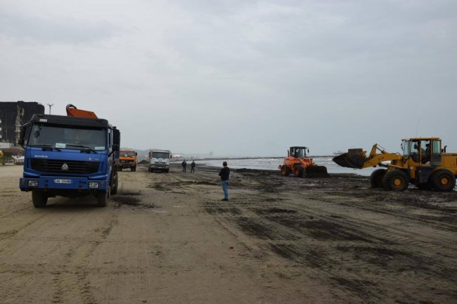 Infrastruktura e rrënuar e Durrësit që po largon turistët