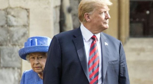 (Foto+Video)Incidentet e Trump shkaktojnë ‘të qeshura’, ja si shkel protokollin gjatë takimit me mbretëreshën