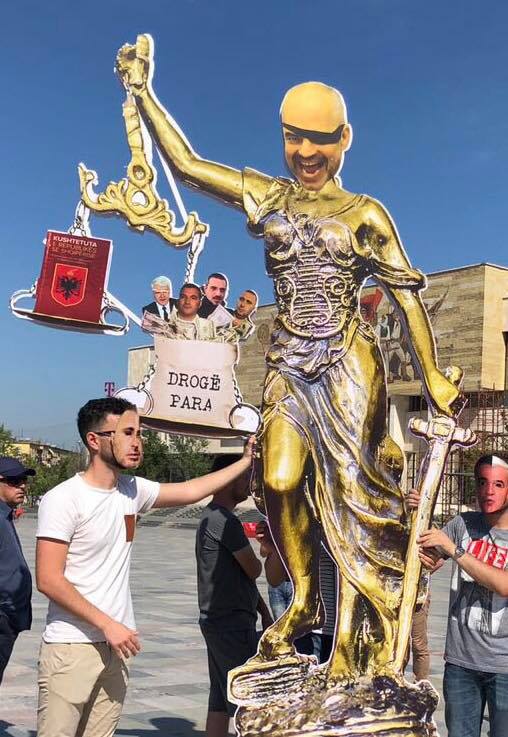 Basha-Ramës:“Djepi” bosh i Gjykatës Kushtetuese të duhet për të mbrojtur aferën 200 mln Euro