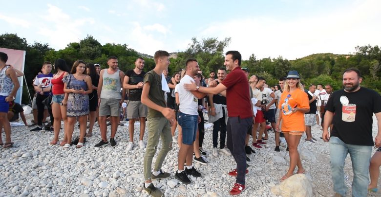 Veliaj nuk pranon dot mosdekretimin e ligjit për teatrin:“Projekti u sabotua vetëm për 40 ditë”