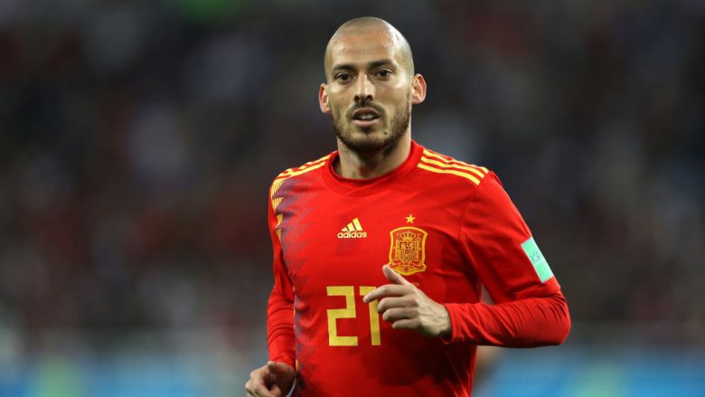 Pas Gerard Pique, një tjetër futbollist i njohur ‘braktis’ Spanjën