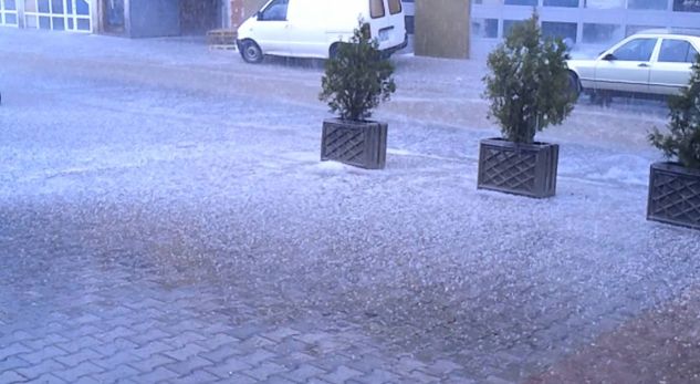 VIDEO/Breshëri pushton Shkodrën, bie në sasi të mëdha