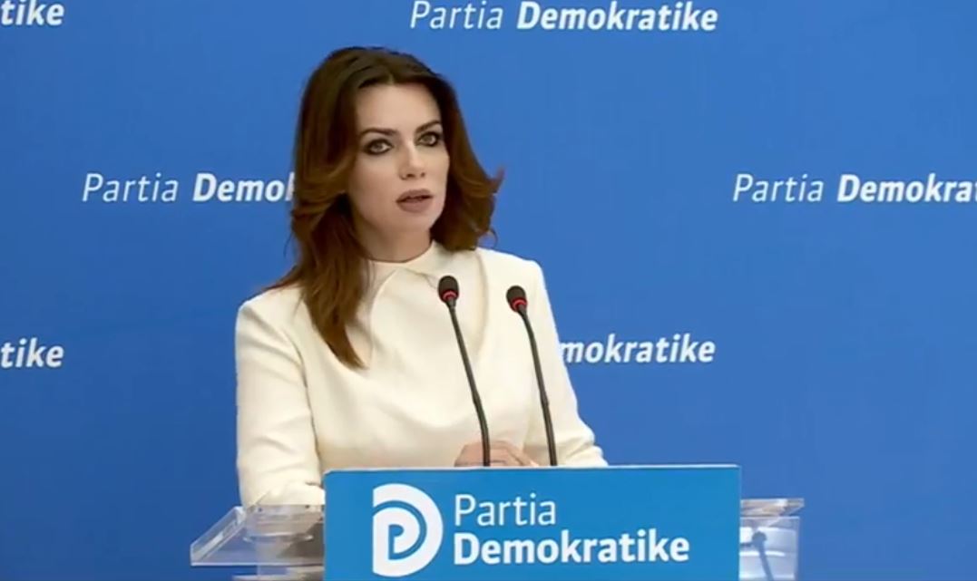 VIDEO/ Përkeqësohet gjendja, deputetja liston problemet e mëdha të shqiptarëve