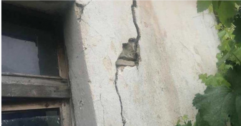 VIDEO/Shikoni dëmet që shkaktoi në banesa tërmeti i fuqishëm