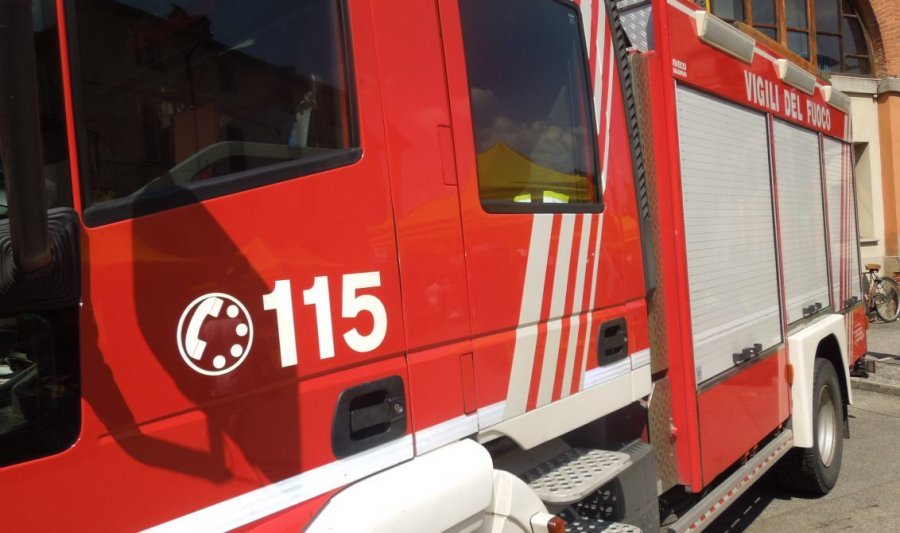 Nuk iu shërbye pija nga kamarieri, shqiptari i vë flakën lokalit