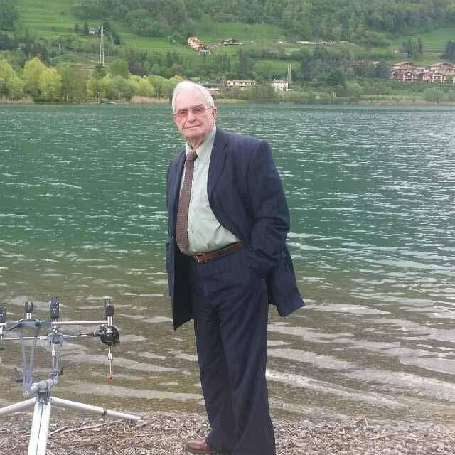 Ndahet nga jeta ish-deputeti dhe themeluesi i Partisë Demokratike