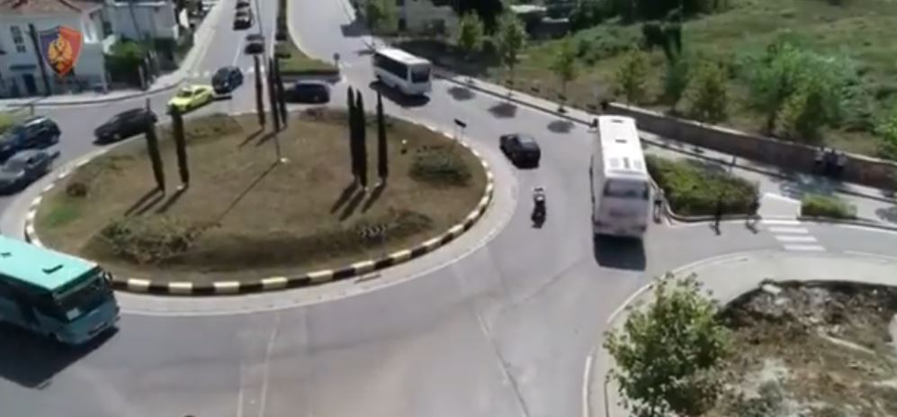 VIDEO/Vazhdon monitorimi me dron, ja shkeljet e 128 shoferëve të ndëshkuar këtë fundjavë