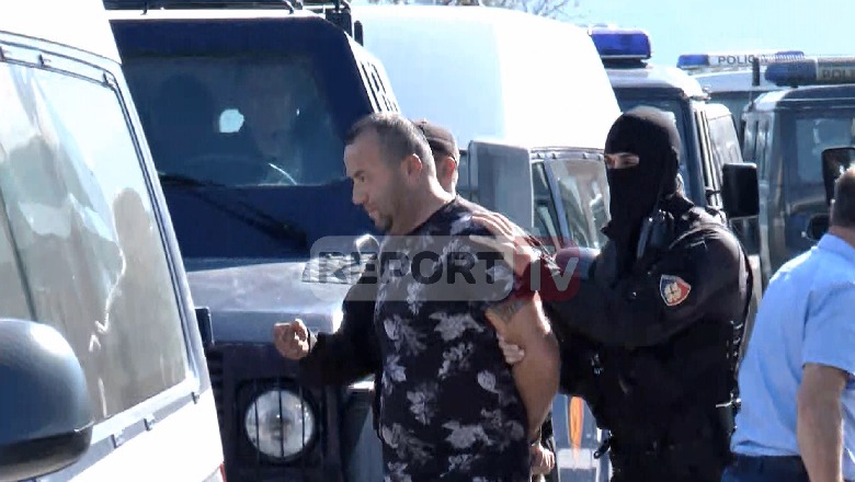 EMRAT/Pas kontrollit të banesave në Krujë 6 persona në pranga, mes tyre dhe Durim Bami