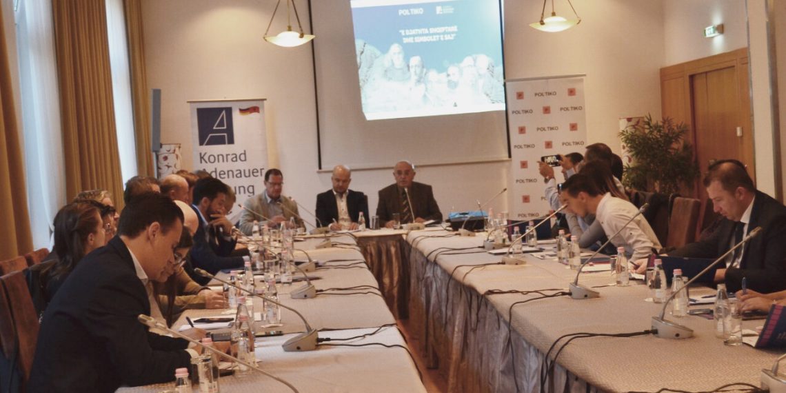 Tryeza për simbolet/ Mark Marku: E djathta shqiptare rrjedh nga Rilindja Kombëtare