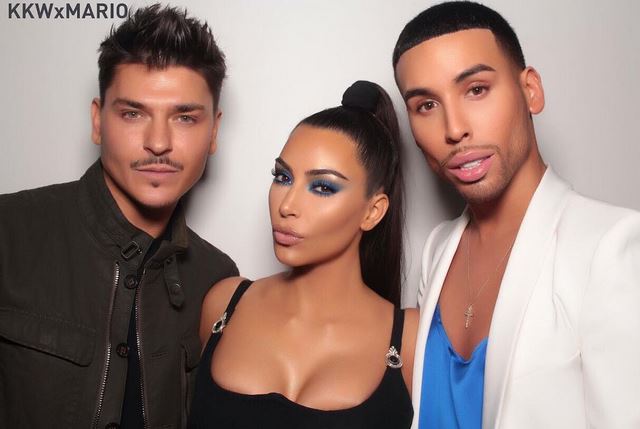 FOTO/’U mahnita me vithet e tij’, moderatorja ”çmendet”nga grimieri i Kim Kardashian