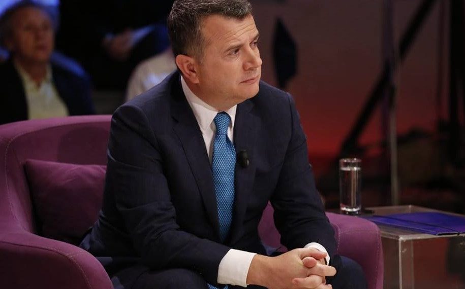 Akuza për lidhje me biznesmenin Bego, Balla: Nëse verifikohet, unë lë mandatin e deputetit