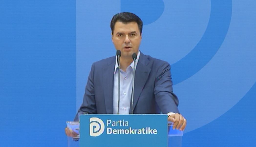 Basha paralajmëron Ramën, reagon ashpër për shembjen e banesave në Jalë