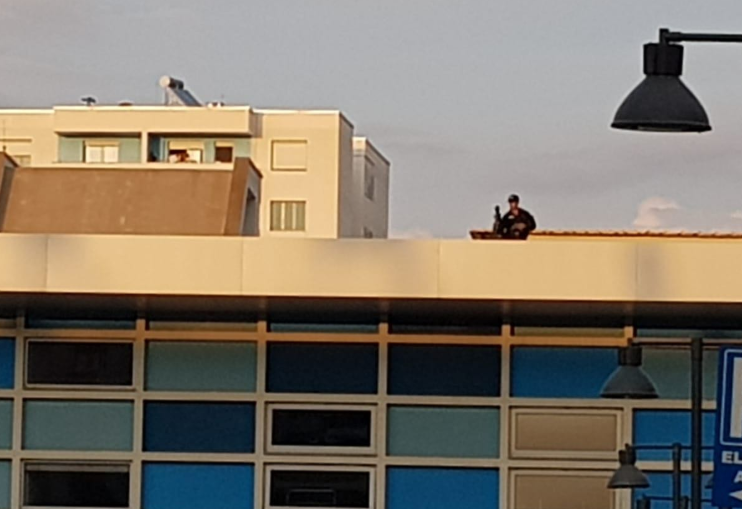 Snajpera në pallate dhe forca të shumta policie, çfarë po ndodh në “Elbasan Arena”