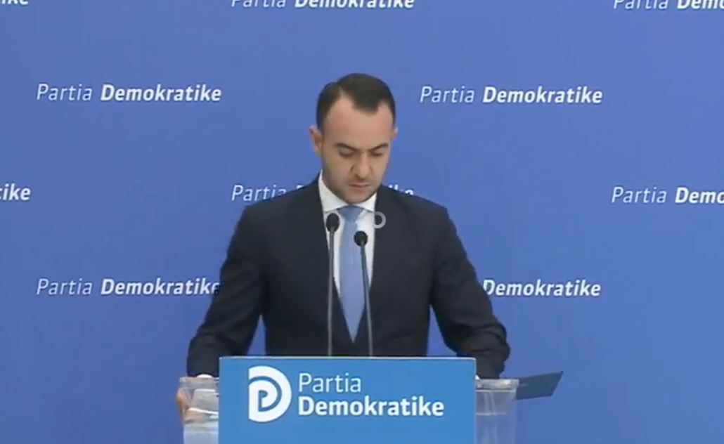 VIDEO/PD kallëzim penal në Prokurori ndaj Veliajt: Shkeli ligjin, favorizoi kompaninë Fusha