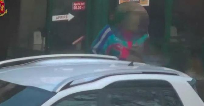 Arrestohet shqiptari, kapo i trafikantëve të kokainës në Itali