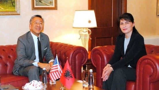 Ambasadori Lu takon edhe Arta Markun para largimit, ja çfarë diskutuan