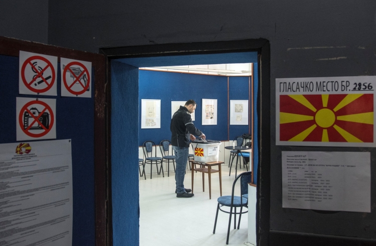 Mbyllet votimi, dështon referendumi në Maqedoni, votuan vetëm 34.09%