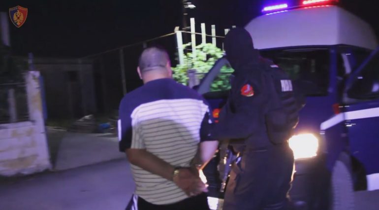 Në burg mbeten 3 nga 5 të “fortët” e fshatit Nikël, njëri lihet i lirë