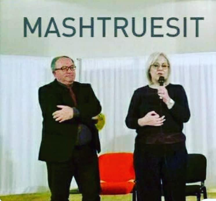 Skandali me shkollën në Lezhë: Drejtori i dalë në pension vijon të qëndrojë në detyrë