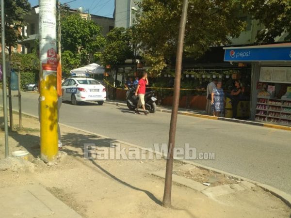 DETAJE/Konflikti tek ‘Unaza e Re’, babai i nguli thikën të dashurit të vajzës